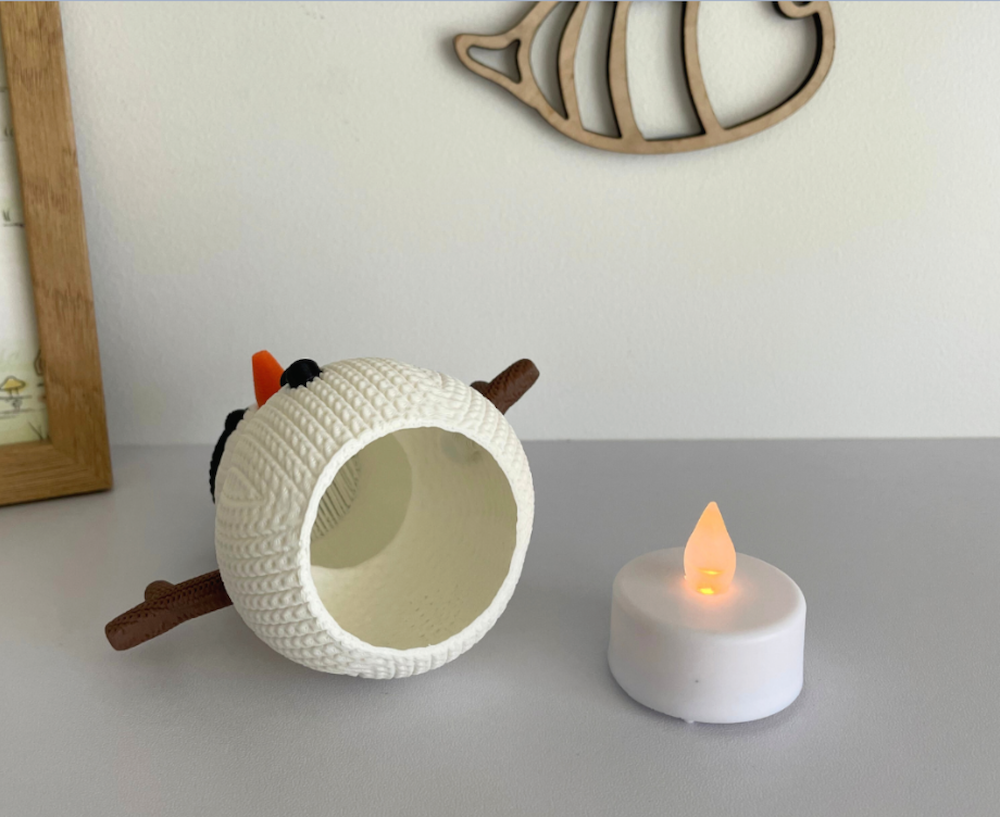 3D Printed Knitted Snowman Candle Figurine - Festive Christmas Ornament